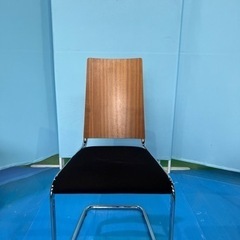 ★⭐︎ダイニングテーブル&椅子4脚です(^^)⭐︎★