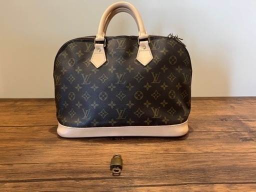 美品 LOUIS VUITTON ルイヴィトン ハンドバッグ カデナ付き モノグラム