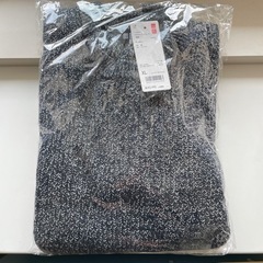 【新品未使用】ユニクロ　アゼクルーネックセーター　XL 