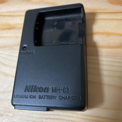 Nikon  ニコン　バッテリー充電器　