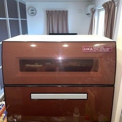 食器洗い乾燥機　パナソニック　NP-TR9 2017年製