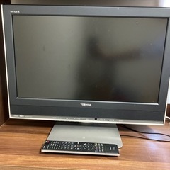 テレビ　TOSHIBA 23型