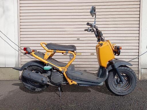 [バイクショップ.e]高騰中!! ホンダ、綺麗なズーマー４スト※夜間配送承ります(要相談)