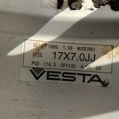 RAYS VESTA 17inch 7J PCD 114.3 4穴5穴マルチホイール スタッドレス付き
