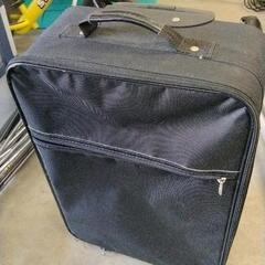 0304-088 スーツケース　ブラック