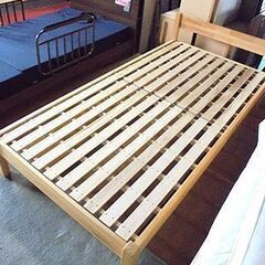 札幌白石区 シングルベッド 無印良品 パイン材突板 木製ベッド