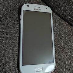 docomoラクラクスマートフォン F-42A　(ホワイト)