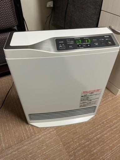 【電気ヒーター＋ガスヒーター】リンナイ　ガスファンヒーター都市ガス用