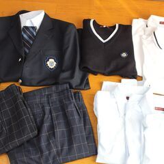 日本福祉大学付属高校　男子制服上下セット（冬・夏　合計１１点）