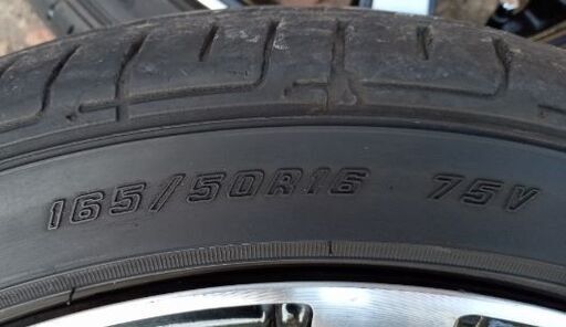 タイヤ、ホイール アルミホイール軽自動車で使用してました。