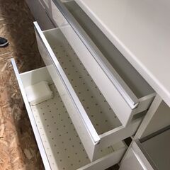 パモウナ　レンジボード　キッチンボード　おしゃれ　大容量　ファミリータイプ　収納力抜群　ホワイト　クリーニング済み　貝塚市　二色浜