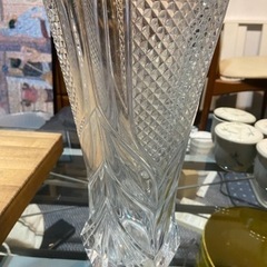 クリスタルガラス 花瓶 高さ約30cm 花器 インテリアに　今だ...