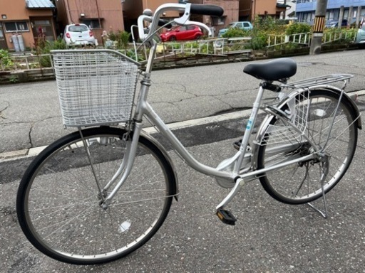 26インチシティサイクル 六段変装 白色 サイモト自転車