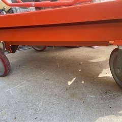 油圧昇降式台車　リフトテーブル