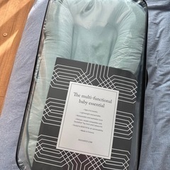 ドッカトット デラックス プラス DockATot Deluxe+