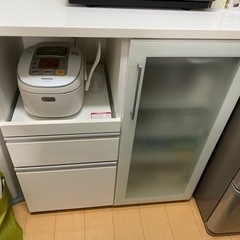 【購入者決定】ニトリ　食器棚