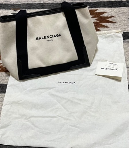 BALENCIAGA 使いやすいトートバッグです⭐︎