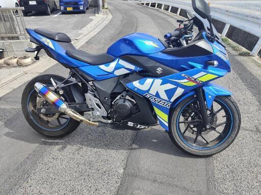 gsx250R 書類、鍵付き　事故現状車