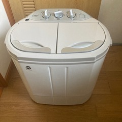 【只今、お取引中です】3.6kg二層式小型洗濯機　コンパクト洗濯機