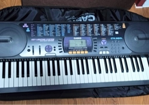 CASIO 電子キーボード CTK-660L 【専用バッグ、アダプター付】 CASIO