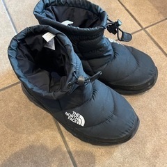 ショートスノーブーツ　THE NORTH FACE