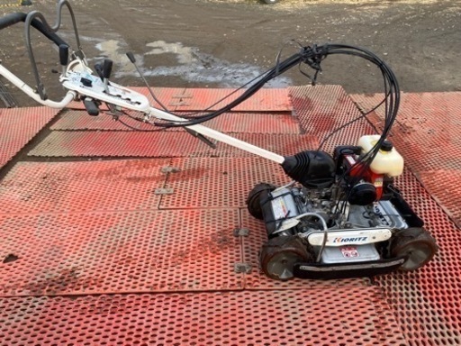 ヤドリギno.79　やや大型 ヤ）共立4WD 自分式傾斜地AZ850A混合ガソリンあぜ草刈機埼玉県