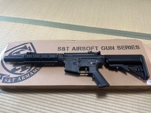 電動ガン　サバゲー　M4  電子トリガー　S&T カスタム