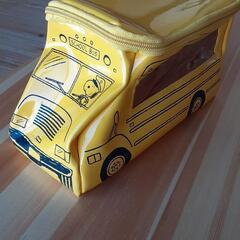 スヌーピーの小物入れ(黄色)、バスの形