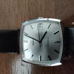 OMEGAの腕時計です。