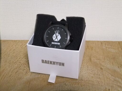 ☆最終値下げ！BAEKHYUN 腕時計 新品未使用！プレゼントにいかが