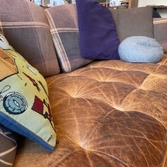 オピアムソファ　クッション付き　5年使用　レザー　クラッシュゲート　本革　関家具