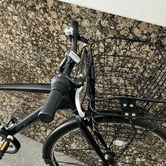 美品　クロスバイク　ロイロー A マットブラック 27型 外装7段変速