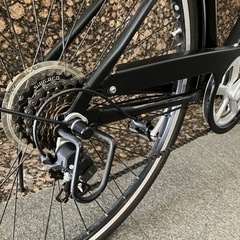 美品　クロスバイク　ロイロー A マットブラック 27型 外装7段変速
