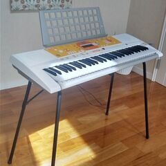 電子ピアノ 　YAMAHA   PORTATONE  EZ-J210