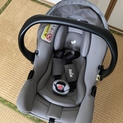 Joieジョイー ライトトラックス4+ベビーシートアイスナグ