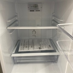 6ヶ月保証付き！AQUAの2ドア冷蔵庫売ります！！！【トレジャーファクトリーラパーク岸和田店】 6ヶ月間保証付き！！AQUAの2ドア冷蔵庫売ります！！【トレジャー