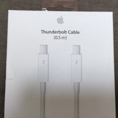 ほぼ新品Apple Thunderboltケーブル（0.5 m）...