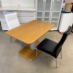 超美品‼️】定価74,900円♪ ニトリ 120cm幅2人掛けダイニングテーブル