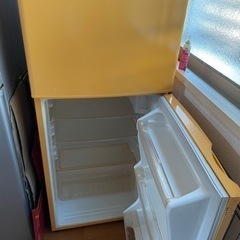 至急！2ドア 小型冷蔵庫 珍しいオレンジ！引き取り限定！