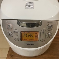 TOSHIBA 炊飯器　5.5合炊き　無料