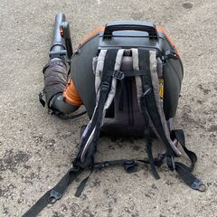 現物確認歓迎 初期不良対応します 整備済 ハスクバーナー husqvarna 低静音パワフル 51.7cc 背負い エンジンブロワ 356BT 最大風速 79m/秒