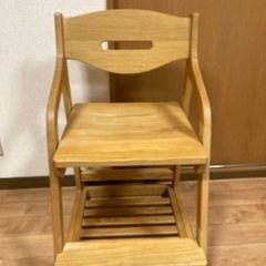 【譲渡先決定】学習椅子　座面位置変更で大人も使用可