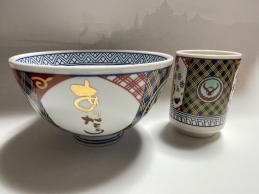吉野家 どんぶり&湯呑み 牛丼 YOSHINOYA 茶碗 陶器 限定 有田焼 ミニ