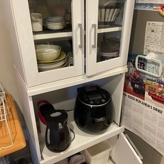 ニトリ　食器棚　キッチン収納　炊飯器置き