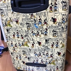 ミッキーマウス　スーツケース（決まりました）