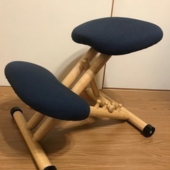 学習椅子【バランスチェア・ネイビー】