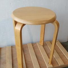 ☆木製スツール　丸椅子　コーナン☆