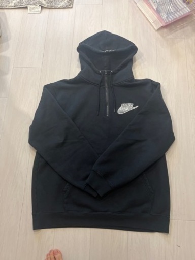 本日限定でお願いします。supreme NIKE パーカー