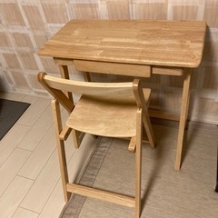 学習机　天然木のテーブル椅子セット