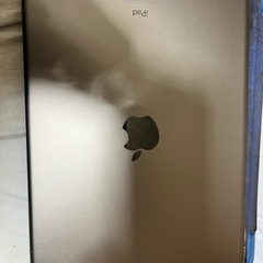 美品 iPad第7世代 32g※10.2 購入以来ずっとガラスカバー＋ケース